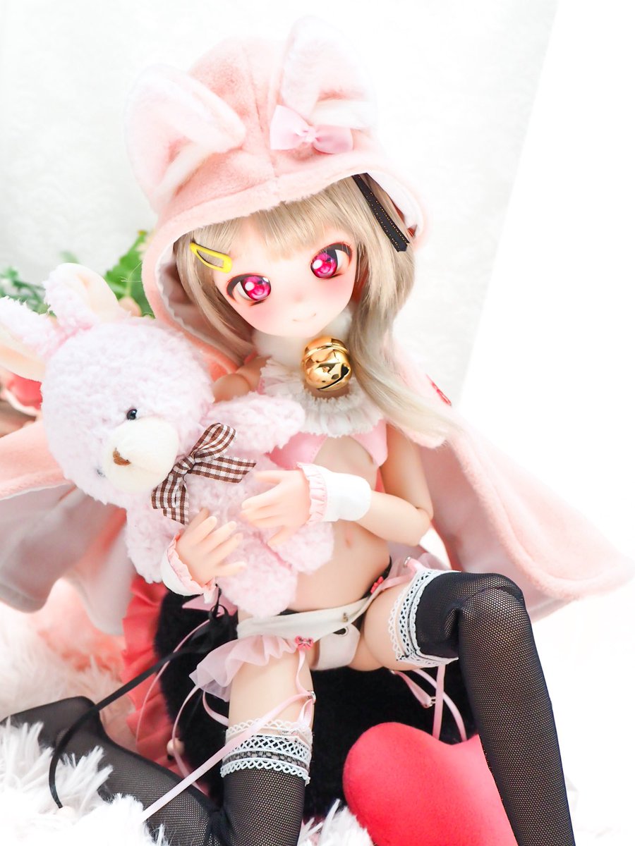 ユニ「ふわもこ♪♪」
#もしよかったらぬいぐるみを抱っこするドールを見せてください

ぬいぐるみ好き〜
#緋星服 #MDDはいいぞ #いちごっ娘