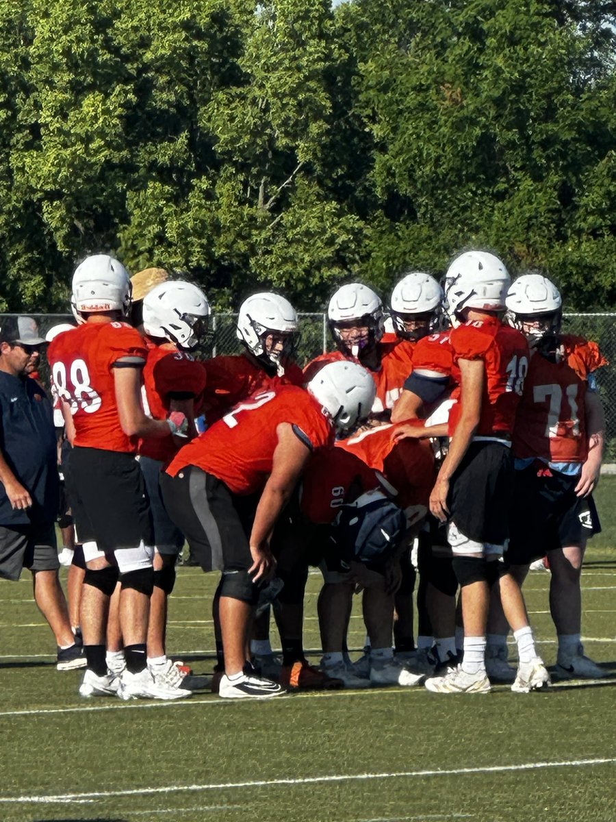 OEFootballboost's tweet image. Your Hawks hit the field today for their first scrimmage this season. All teams participated and made every rep count! The countdown to regular season is on. #HawkPride