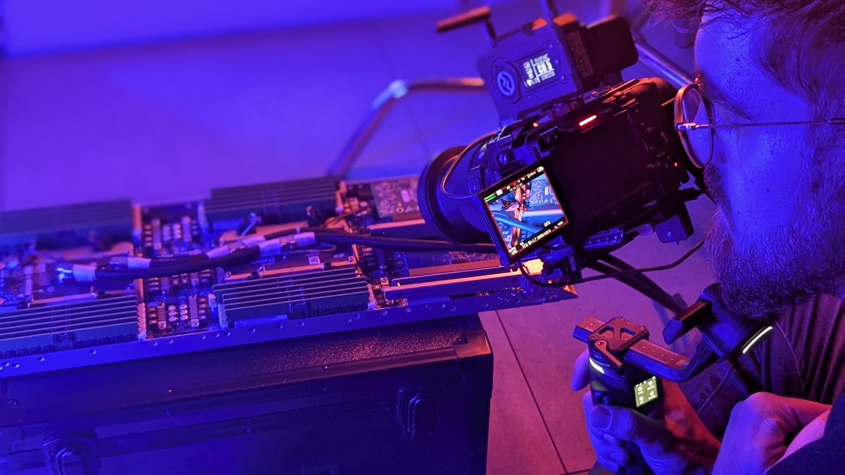 MegwareComputer's tweet image. 🎬 Filming complete! We captured everything after a long, exciting day in #Mainz. Now on to post-production — can’t wait to see the final cut! 🎥✨
@sommerco @uni_mainz #HIM #VideoProduction #FilmingDone