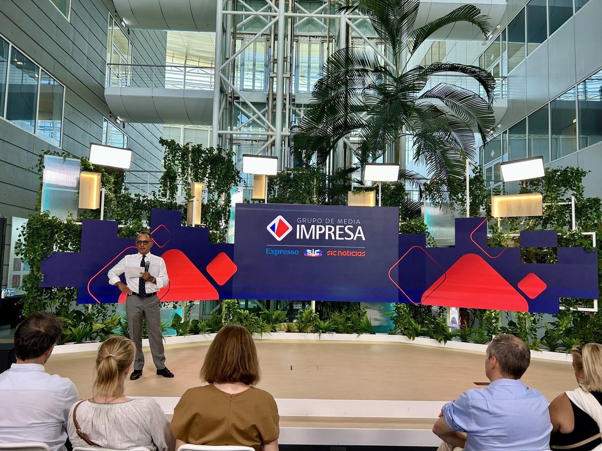 Entreprises et Médias tweet media