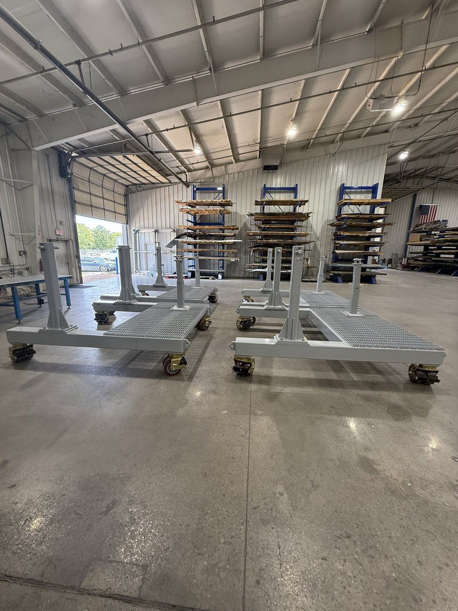 jonwerthen's tweet image. These C-17 Engine stands are about to get loaded up and head to Texas!