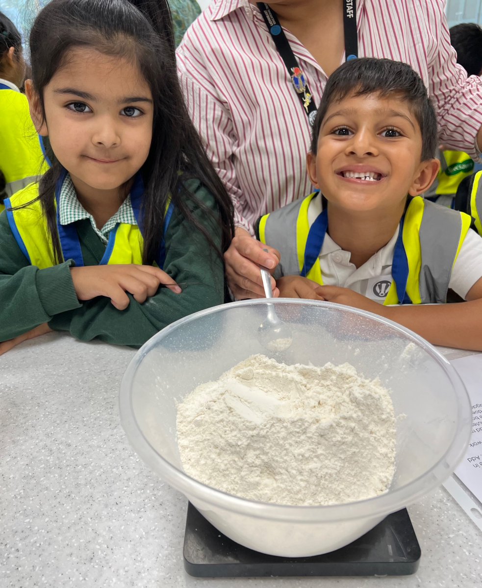 Brocks Hill Primary School (@brockshill) on Twitter photo Bread, glorious bread! 🍞🎶
To celebrate our Great Fire of London topic, Year 2 visited <a href="/BChampCollege/">Beauchamp College</a> to bake. 🤩
Thankfully, unlike in 1666, our oven didn’t catch fire — just baked some delicious bread instead! 😋🔥🥖
#GreatFireOfLondon #Year2 #BakingFun #LittleHistorians Bread, glorious bread! 🍞🎶
To celebrate our Great Fire of London topic, Year 2 visited <a href="/BChampCollege/">Beauchamp College</a> to bake. 🤩
Thankfully, unlike in 1666, our oven didn’t catch fire — just baked some delicious bread instead! 😋🔥🥖
#GreatFireOfLondon #Year2 #BakingFun #LittleHistorians