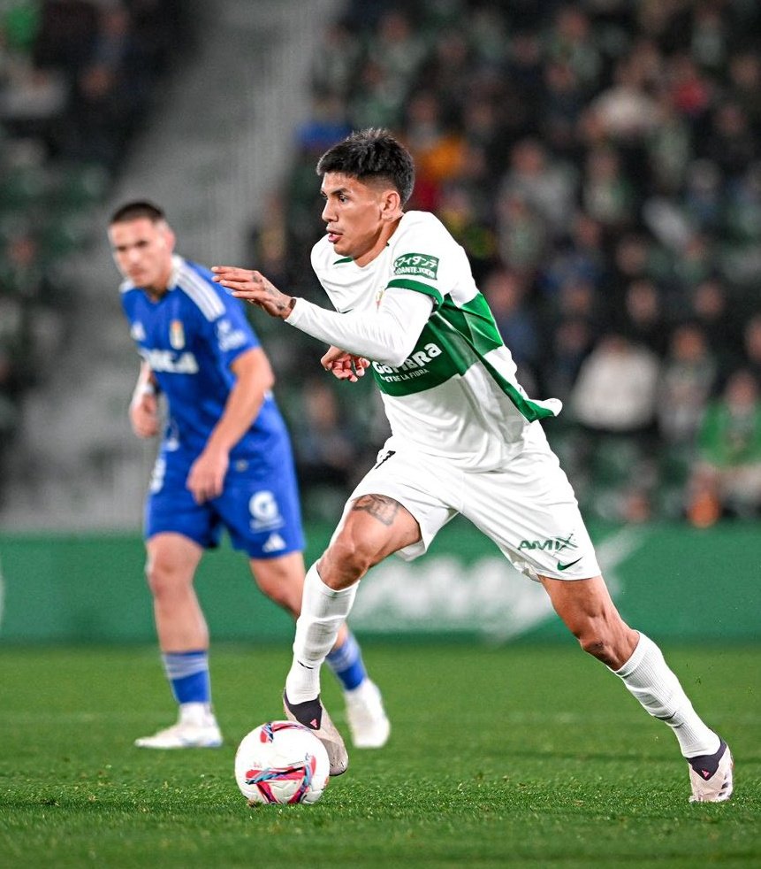 Nico Castro fue el mejor del #ElcheCF de BKCC y, aunque le costó enchufarse, acabó siendo clave en el ascenso.

Le tenía tanta fe a su rendimiento en #LaLiga que esos 5+2 M€ se me quedan hasta cortos. El club tendrá difícil encontrar a un centrocampista de su perfil y nivel.
