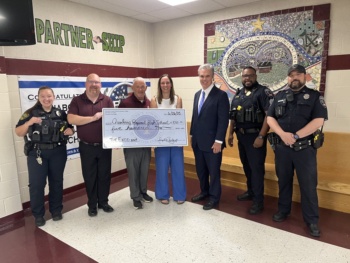 Joseph D. Early Jr. (@worcesterda) on Twitter photo We are glad to support Quaboag High School as they provide safe prom transportation for students! Thank you to the officers from the Warren Police Department and <a href="/WBrookfieldPD/">West Brookfield PD</a>, Superintendent Stephen Duff and Class Advisor Jim Joinville for joining us! #theENDD We are glad to support Quaboag High School as they provide safe prom transportation for students! Thank you to the officers from the Warren Police Department and <a href="/WBrookfieldPD/">West Brookfield PD</a>, Superintendent Stephen Duff and Class Advisor Jim Joinville for joining us! #theENDD