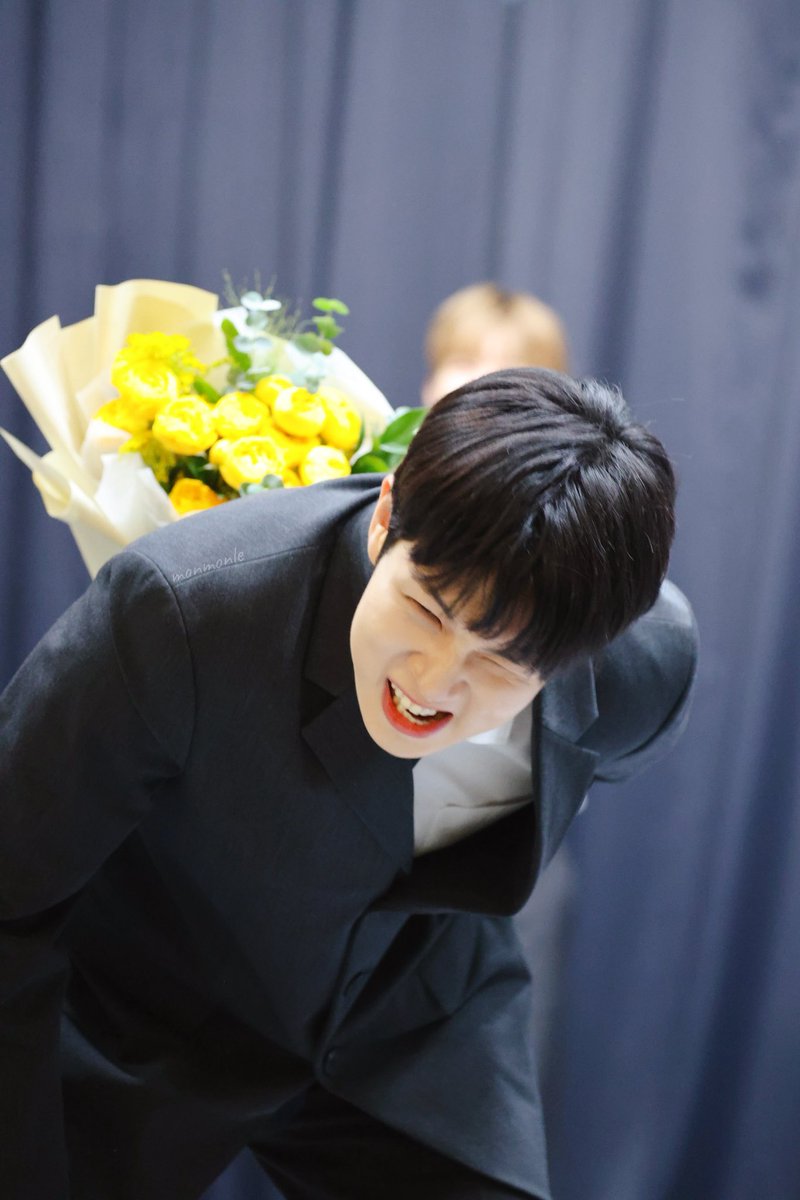 💐

#유회승 #엔플라잉 #NFLYING