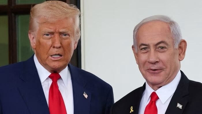 AFpost's tweet image. President Trump has brokered a comprehensive agreement to end hostilities in Gaza within two weeks. 

Under the plan, Hamas will be removed from power and replaced by a joint Arab administrative body composed of Egypt, the United Arab Emirates, and two additional Arab nations.…