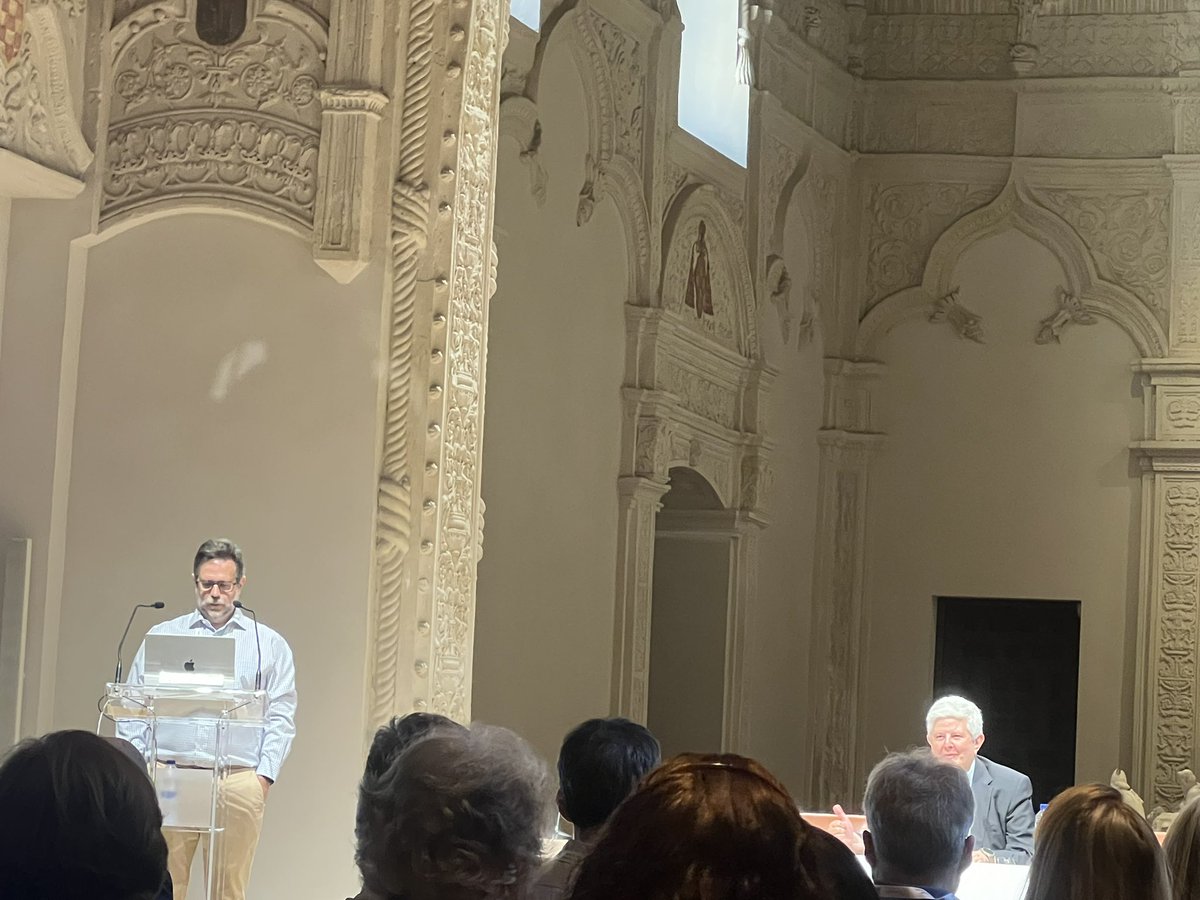 Estamos en la conferencia plenaria del profesor José Vicente Die.