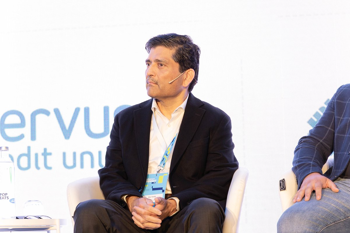 e_bank_it's tweet image. We were honored to have @B_Transilvania, @ServusCU, and @HypiLenzburg, at the ebankIT Summit, where they shared how financial institutions are using AI to drive real impact. Powerful insights on what’s ahead! #ebankITSummit #ai #ebankit