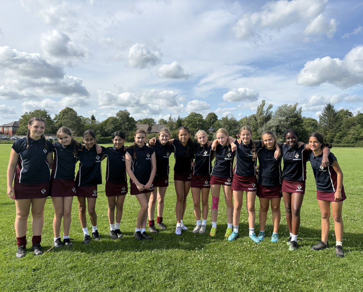 Girls’ PE Dept at Bolton School (@bsgdsport) on Twitter photo Rounders
Thanks <a href="/LadybridgePe/">Ladybridge PE</a> for hosting tonight’s year 7-10 rounders fixtures.
Great practice ahead of next weeks tournaments. 💪🎾
#boltonschoolsport
<a href="/bsgdy7/">BSGDY7</a>
<a href="/BSGDYr8/">Mr McBride</a>
<a href="/BSGDUpperSchool/">Upper School at Bolton School Girls' Division</a> Rounders
Thanks <a href="/LadybridgePe/">Ladybridge PE</a> for hosting tonight’s year 7-10 rounders fixtures.
Great practice ahead of next weeks tournaments. 💪🎾
#boltonschoolsport
<a href="/bsgdy7/">BSGDY7</a>
<a href="/BSGDYr8/">Mr McBride</a>
<a href="/BSGDUpperSchool/">Upper School at Bolton School Girls' Division</a>