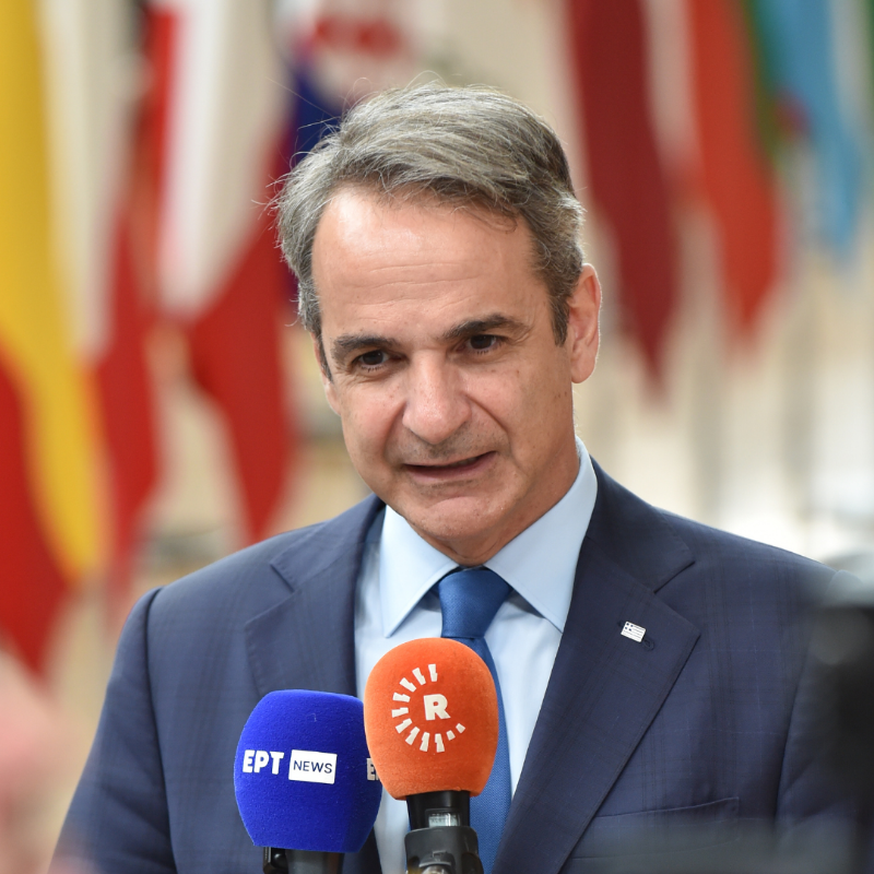 EUCouncil's tweet photo. That’s a wrap for #EUCO! 

EU leaders discussed: 
📌 Ukraine 
📌 Middle East
📌 European defence and security
📌 EU in the world and competitiveness
📌 Migration 
📌 Moldova 
📌 Internal security, preparedness and hybrid activities 

See main results → https://t.co/6C47iYpXk3