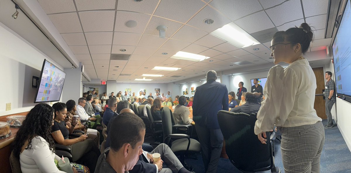 Office of School Facilities (@mdcpscapital) on Twitter photo Full house! Our Quarterly Chat with our contractors and architects guided by Mr. Laventure was a great success! #YourBestChoiceMDCPS <a href="/ralo2565/">Raul Perez</a> Full house! Our Quarterly Chat with our contractors and architects guided by Mr. Laventure was a great success! #YourBestChoiceMDCPS <a href="/ralo2565/">Raul Perez</a>