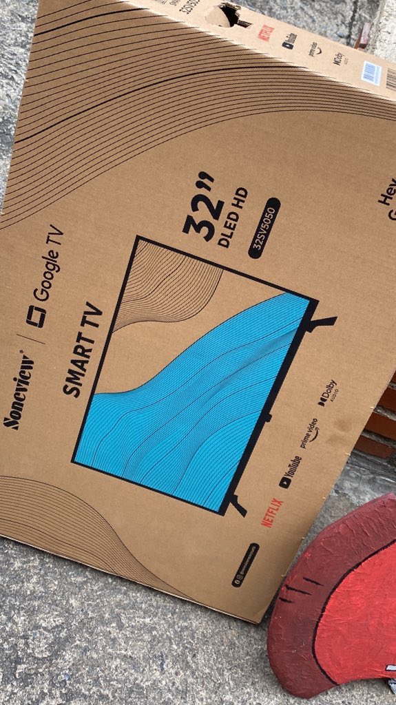 Quedan pocos numeritos de la rifa de Flow, el caso que estamos llevando en <a href="/DreiGatitos/">Drei Proteccionista 🐾</a>. Es una gata discapacitada para la que necesitamos pagar sus terapias para que vuelva a caminar.

El numerito sale en $5, y el premio es un televisor Smart de 32”.

Por favor RT 🖤