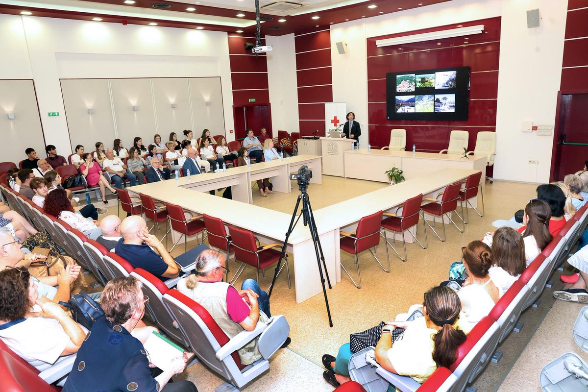 cglobalsurgery (@cglobalsurgery) on Twitter photo Incredible 2 weeks in Bulgaria! 🎉We trained 16 new BLS instructors -2 Ukrainians, who'll train more back home. 🌟118 life-savers trained!
Big thanks to <a href="/CanadaRedCross/">Canadian Red Cross</a>, <a href="/BGRedCross/">Bulgarian Red Cross</a>, &
@ERC_Resus.
🚑Plus, a great lecture at @PlovdivMedU with Vice Rector Dr. Nikoleta Traykova! Incredible 2 weeks in Bulgaria! 🎉We trained 16 new BLS instructors -2 Ukrainians, who'll train more back home. 🌟118 life-savers trained!
Big thanks to <a href="/CanadaRedCross/">Canadian Red Cross</a>, <a href="/BGRedCross/">Bulgarian Red Cross</a>, &
@ERC_Resus.
🚑Plus, a great lecture at @PlovdivMedU with Vice Rector Dr. Nikoleta Traykova!