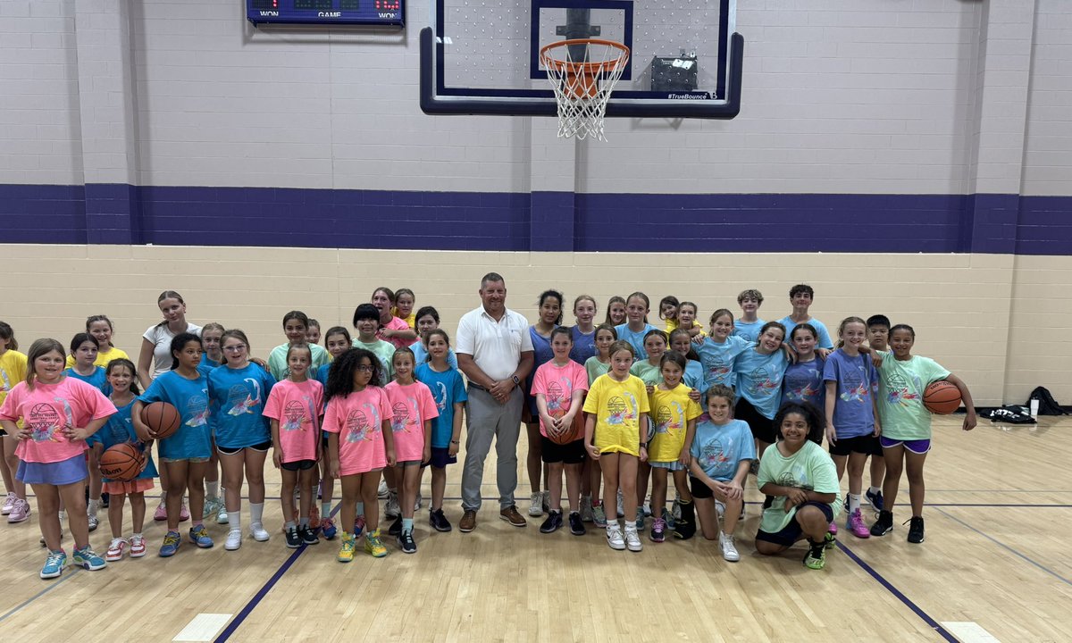 BourneGirlsBask's tweet image. Honored to be a guest speaker  at the Cape Cod Sharks girls🏀 camp today.  Great turnout, future is bright!  Thank you Jamie and Kelly #touchtheline #purplepride @ScottAshworth21