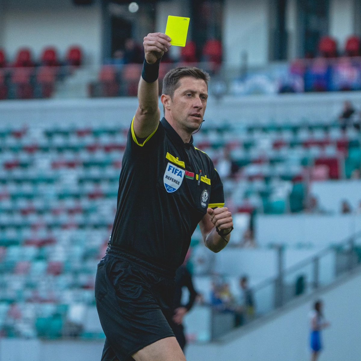 🔥Виктор Шимусик получил назначение на матч <a href="/Conf_League/">UEFA Conference League</a> 2025/2026 между «Силексом» 🇲🇰 и «Дечичем» 🇲🇪 

⚽️ Помогать рефери ФИФА в этой игре будут Сергей Косовец и Антон Гусев. Четвертый арбитр – Игорь Шумилов.

🗓 Поединок назначен на 17 июля в Скопье.