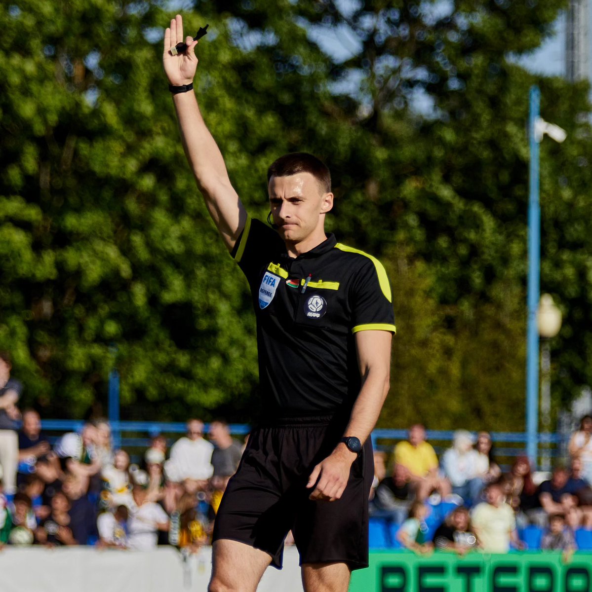 🔥 Антон Лашук получил назначение на матч  <a href="/Conf_League/">UEFA Conference League</a>  2025/2026 между «Торпедо» 🇬🇪 и «Ордабасы» 🇰🇿 

⚽️ Для него это дебют в статусе рефери ФИФА. Помогать ему будут Денис Емельянчиков и Антон Полуянов. Четвертый арбитр – Амин Кургхели. 

🗓 Игра пройдет 10 июля в Кутаиси.