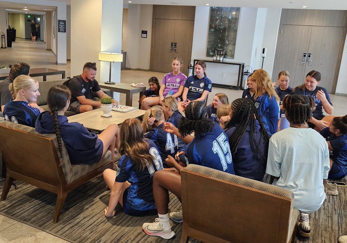Sting Black 09G ECNL (@stingblkecnl09) on Twitter photo It's GAME Day! We started the morning off right with a stretch, walk, and team meeting!
<a href="/CoachOrford/">Mike Orford</a>
<a href="/StingSoccerClub/">Sting Soccer Club</a>
#ecnlplayoffs It's GAME Day! We started the morning off right with a stretch, walk, and team meeting!
<a href="/CoachOrford/">Mike Orford</a>
<a href="/StingSoccerClub/">Sting Soccer Club</a>
#ecnlplayoffs