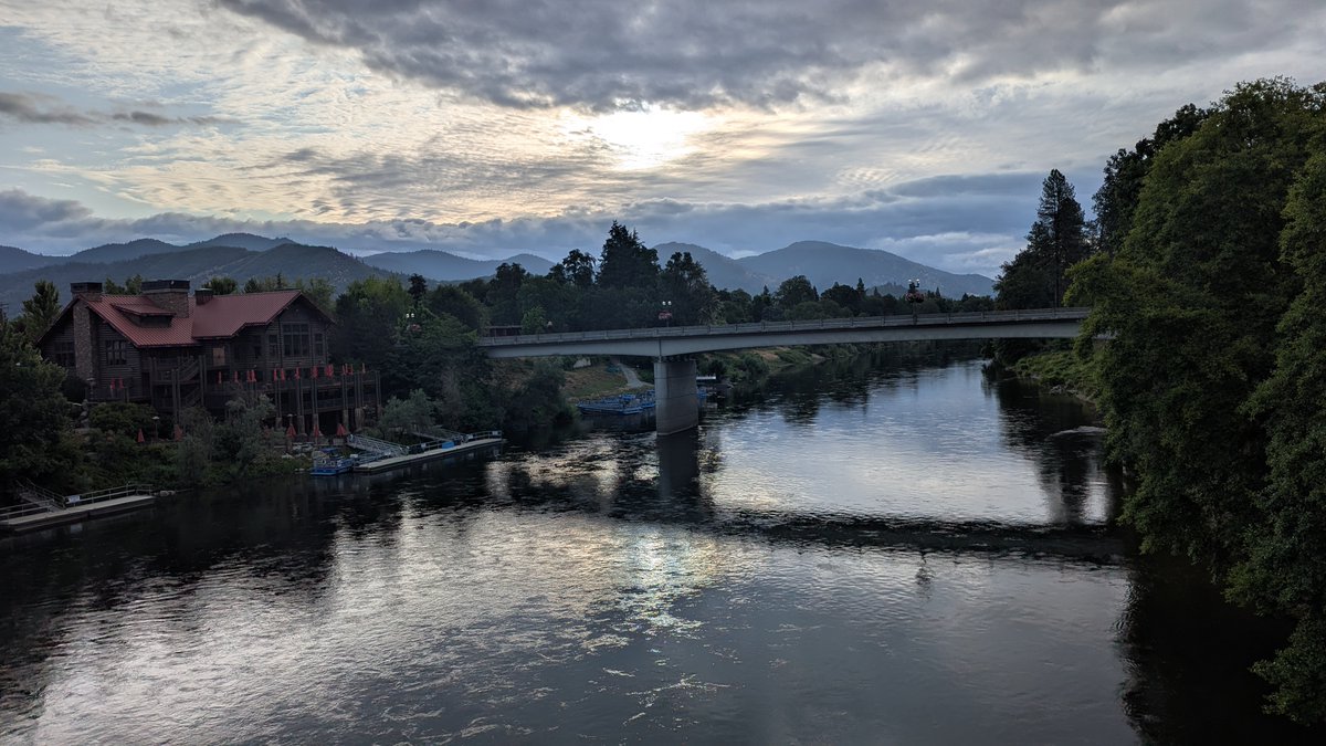 John Roberts (@inthelooptravel) on Twitter photo Three-Day Weekend in Grants Pass, Oregon: Small Town, Big Adventures
#TravelTips #TravelFit
<a href="/VisitGrantsPass/">Grants Pass Tourism</a>
tinyurl.com/4rtvd67h Three-Day Weekend in Grants Pass, Oregon: Small Town, Big Adventures
#TravelTips #TravelFit
<a href="/VisitGrantsPass/">Grants Pass Tourism</a>
tinyurl.com/4rtvd67h