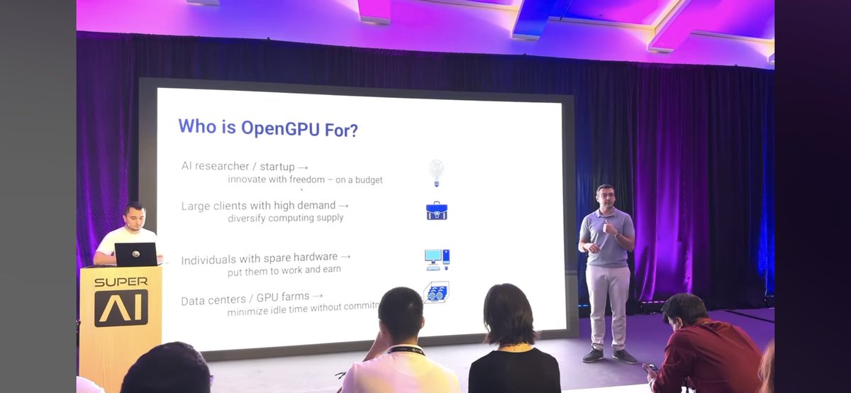 Anja Rozowski tweet media