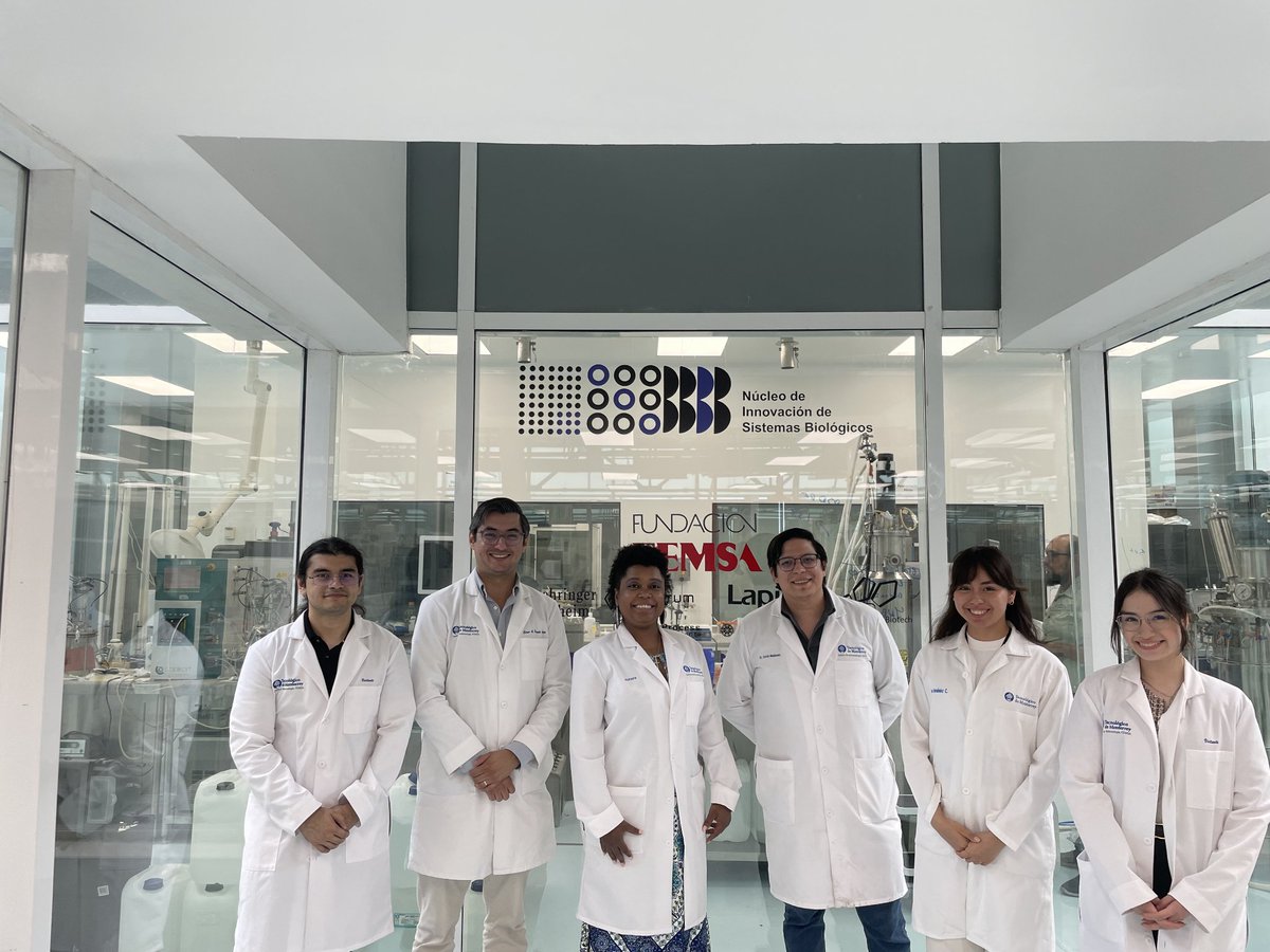 Centro de Biotecnología FEMSA (@cbftec) on Twitter photo Colaboración con <a href="/LifEscozul/">LifEscozul®</a>
Recibimos a la Dra. Jenny Ruiz para un seminario (70+asistentes) sobre el potencial del veneno de escorpión azul 🦂 contra el cáncer.
<a href="/IngenieriasTec/">Ingeniería y Ciencias Tec</a> Colaboración con <a href="/LifEscozul/">LifEscozul®</a>
Recibimos a la Dra. Jenny Ruiz para un seminario (70+asistentes) sobre el potencial del veneno de escorpión azul 🦂 contra el cáncer.
<a href="/IngenieriasTec/">Ingeniería y Ciencias Tec</a>