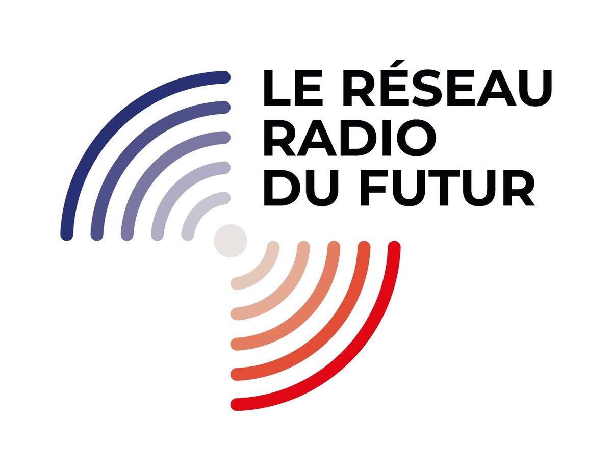 ESD_ENSOSP's tweet image. Présentation du réseau radio du futur #RRF à l&apos;@ACMOSS_FR.
Une nouvelle ère pour les communications numériques s&apos;ouvrent pour les acteurs de sécurité et secours, et notamment les #SDIS.