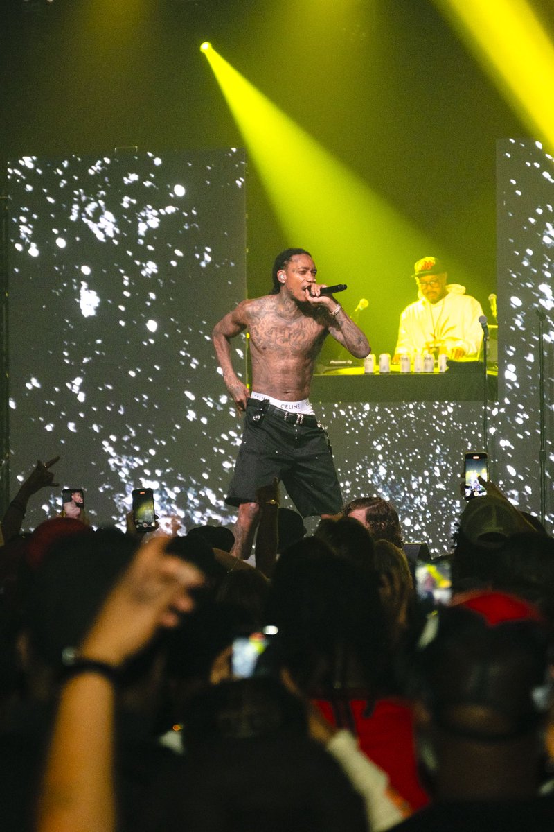 TAYLOR GANG tweet media