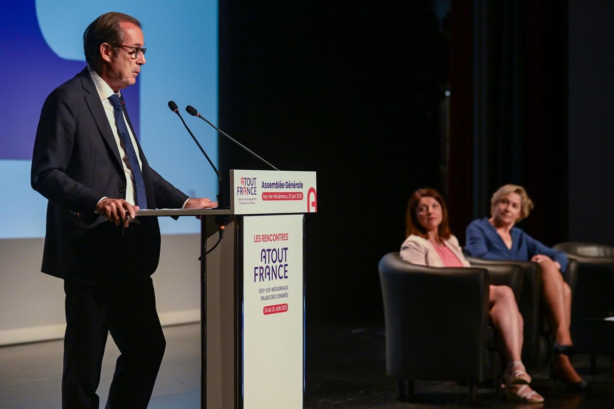 Nathalie Delattre (@n_delattre) on Twitter photo #RencontresAtoutFrance I 🇫🇷 À l’AG d’<a href="/atout_france/">Atout France</a>, un moment fort pour le tourisme français !
2024 a été une année exceptionnelle avec +100M de visiteurs, #JOP, et des labels relancés
👉Face aux défis futurs, l’opérateur se transforme pour faire briller la #DestinationFrance #RencontresAtoutFrance I 🇫🇷 À l’AG d’<a href="/atout_france/">Atout France</a>, un moment fort pour le tourisme français !
2024 a été une année exceptionnelle avec +100M de visiteurs, #JOP, et des labels relancés
👉Face aux défis futurs, l’opérateur se transforme pour faire briller la #DestinationFrance