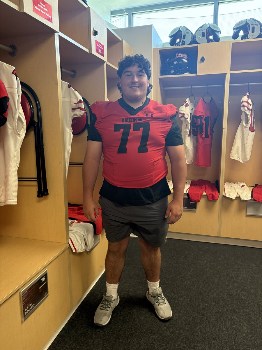 e_reiff11's tweet image. Had a great time yesterday at @DCRedDevilFB official visit! Can’t wait to come back up for a game day! @Coach_PGraham @CoachFordyce_DC @DCcoachSchuck @Coach1Matthews @OCHS_Football