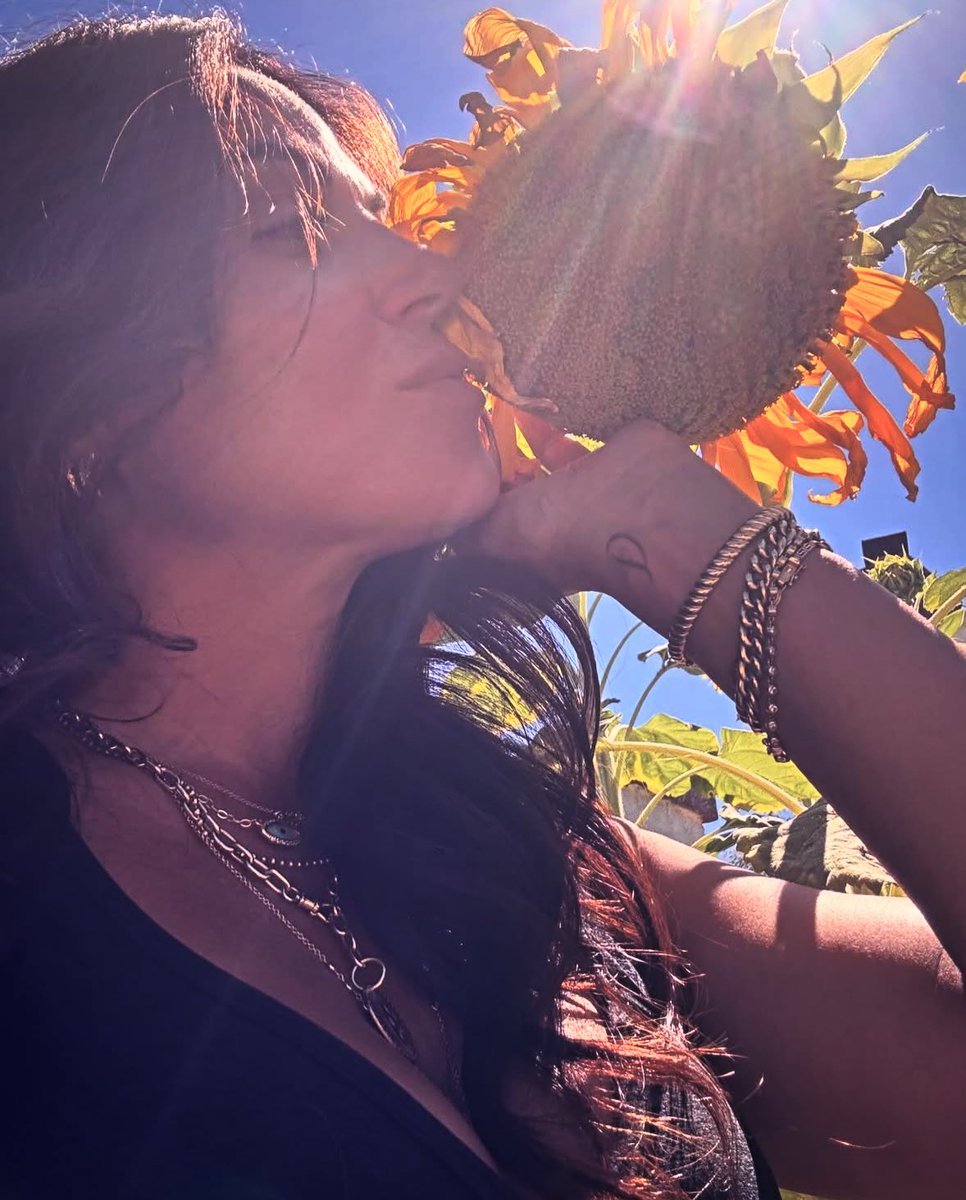 Lana 💋🌴 tweet media