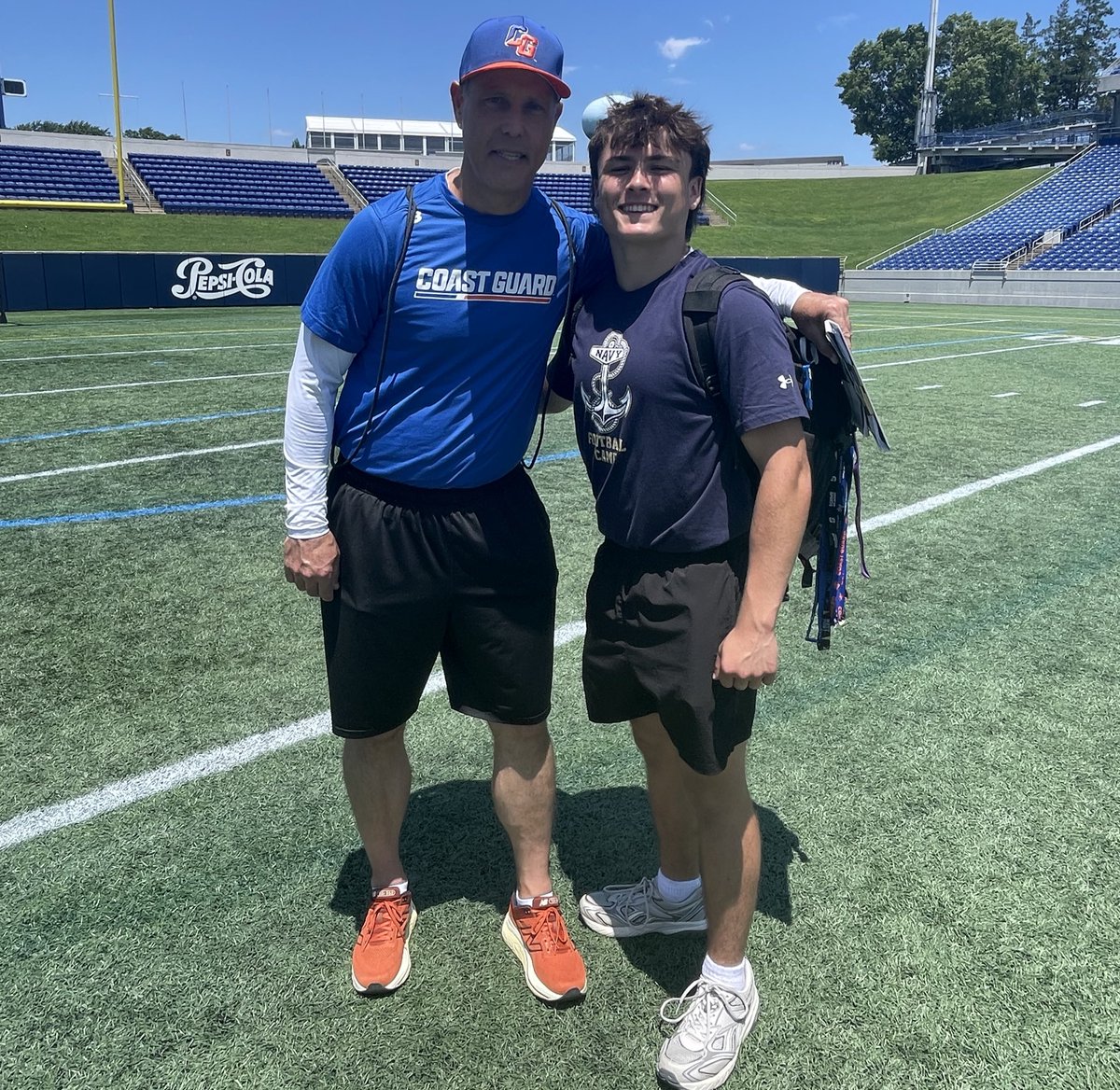 leo_guti150's tweet image. Excited to be heading back to CT for the @USCGAcademy @USCGA_Football prospect camp! Can’t wait to compete on the field. Looking forward to be back on campus!
@CoachCCGrant
@CoachJBWells
@Hudson_Dunaway
@CoachSmesko
@CGCoachDRF
@Hagerty_FB @1CoachQ @OleCoachMac @doccoop22…