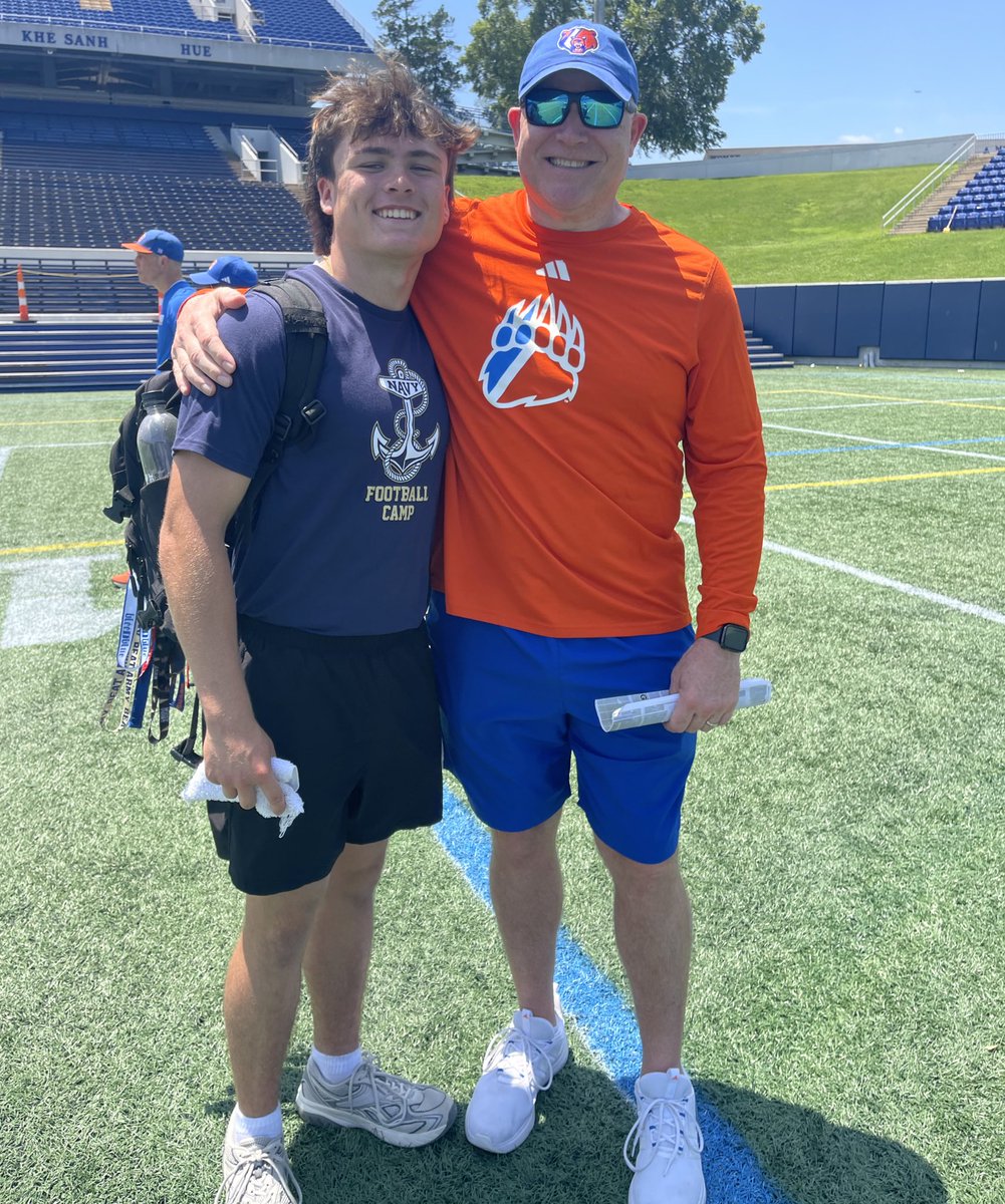 leo_guti150's tweet image. Excited to be heading back to CT for the @USCGAcademy @USCGA_Football prospect camp! Can’t wait to compete on the field. Looking forward to be back on campus!
@CoachCCGrant
@CoachJBWells
@Hudson_Dunaway
@CoachSmesko
@CGCoachDRF
@Hagerty_FB @1CoachQ @OleCoachMac @doccoop22…