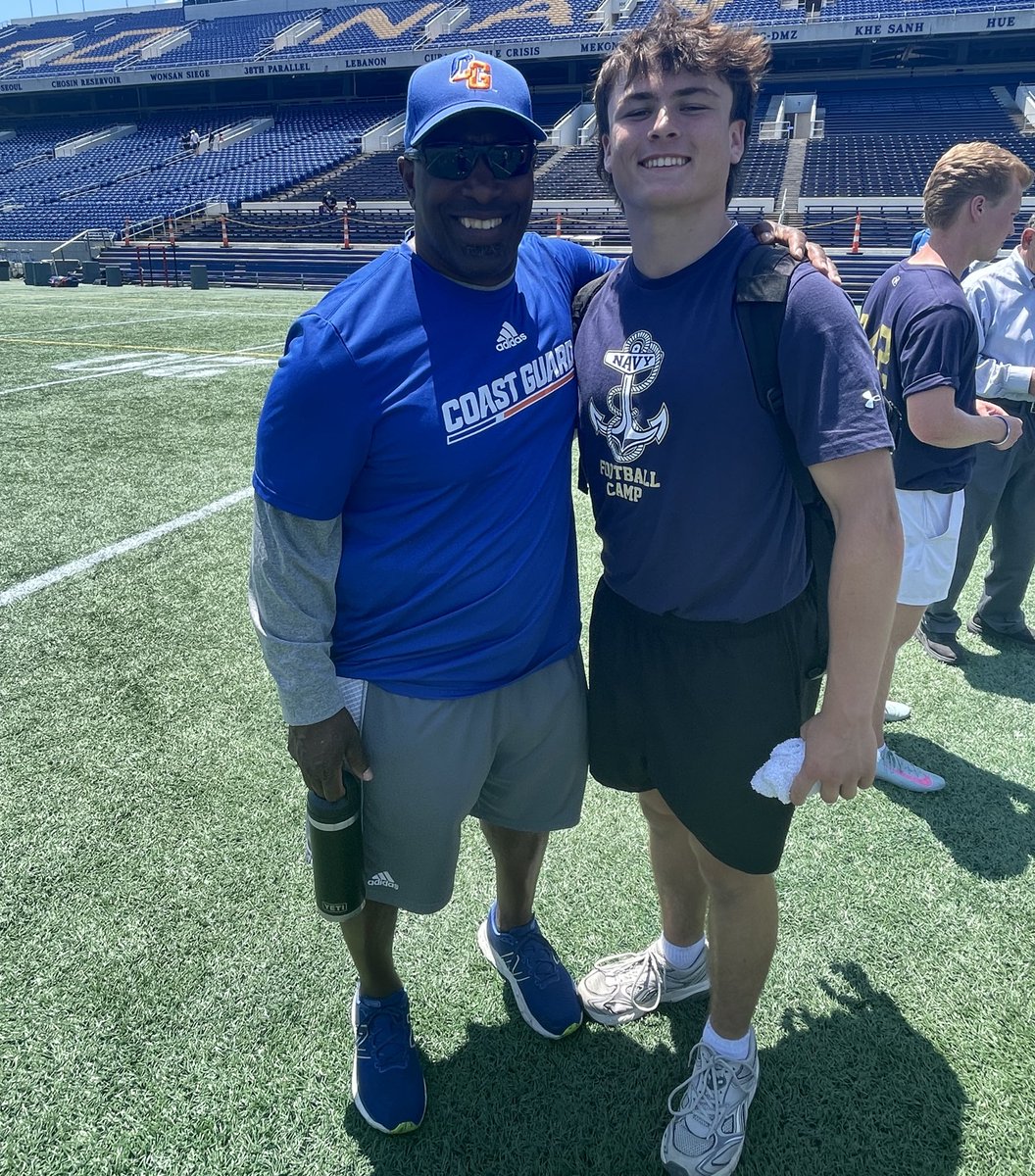 leo_guti150's tweet image. Excited to be heading back to CT for the @USCGAcademy @USCGA_Football prospect camp! Can’t wait to compete on the field. Looking forward to be back on campus!
@CoachCCGrant
@CoachJBWells
@Hudson_Dunaway
@CoachSmesko
@CGCoachDRF
@Hagerty_FB @1CoachQ @OleCoachMac @doccoop22…