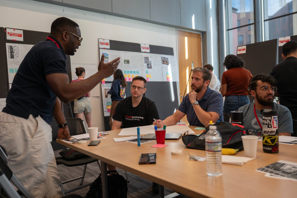 CornellSystems's tweet image. Another energizing day for our SYSEN 5940 crew! πͺπ
We love seeing all the teamwork, collaboration, and connections happening β this group is crushing it! ππ‘π§