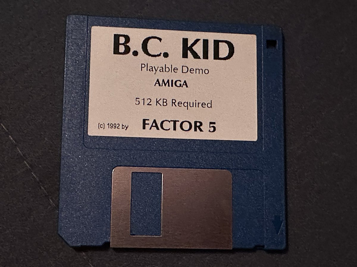 JoachimHesse's tweet image. Das waren noch Zeiten! Ich hatte eine andere #Diskette in meiner alten Box gesucht, doch die ist auch nicht schlecht. #Factor5 waren die Macht auf dem #Amiga. 🥰