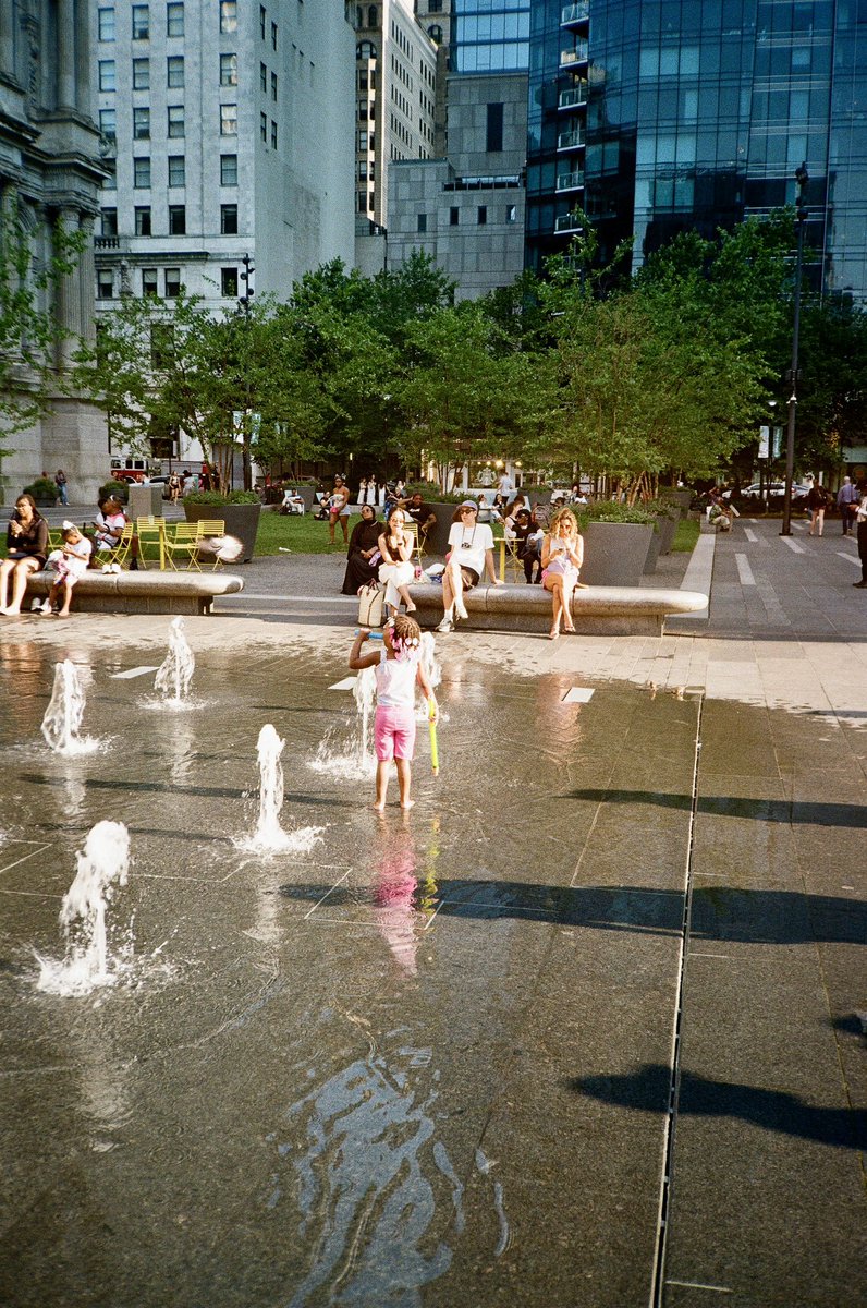 docsow1's tweet image. Summer fun on film #kodakgold200