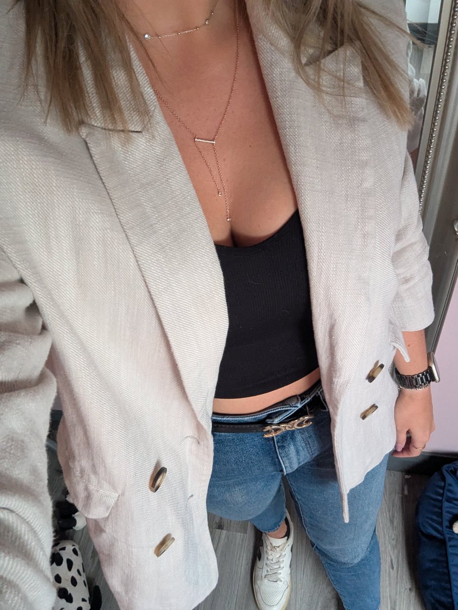 rose_summe33347's tweet photo. Off to see Justin Timberlake now.
Fund my night....thanks 😘
Paypig
Findom
Femdom
Humanatm https://t.co/EeXSLM2KP8