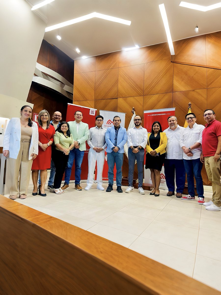 2btube_latam's tweet image. ¡Así vivimos esta experiencia junto a grandes mentes creativas! 🙌
Gracias Conecta Fest por recibirnos con tanta buena vibra.
@UTMACH @CamCMachala

#2bLatam #ConectaFest #ContenidoDigital