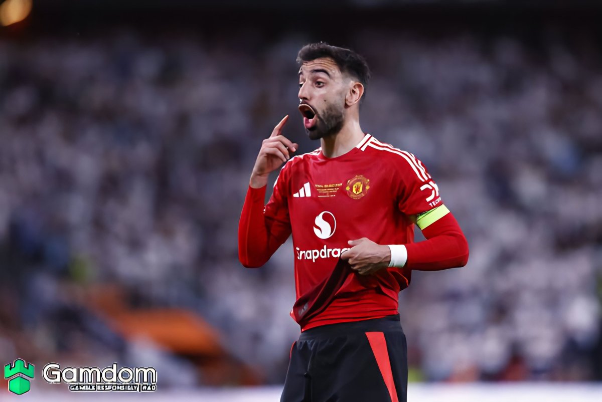 Who has the best long range pass catalogue?