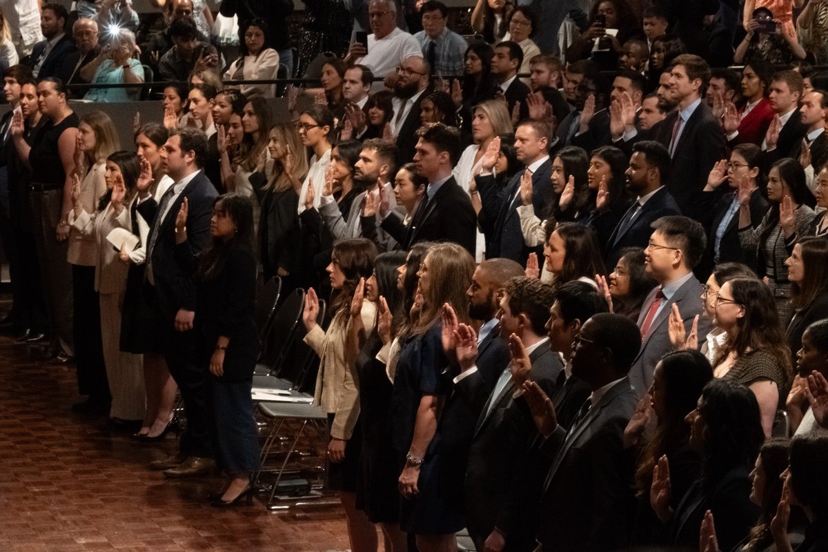 NYSBA's tweet photo. Congratulations to all the newly admitted attorneys who were officially sworn into the New York State Bar yesterday!
We are proud to celebrate this important milestone with you. Welcome to the New York legal community — we look forward to supporting you throughout your careers. https://t.co/RVoO3Tzy97