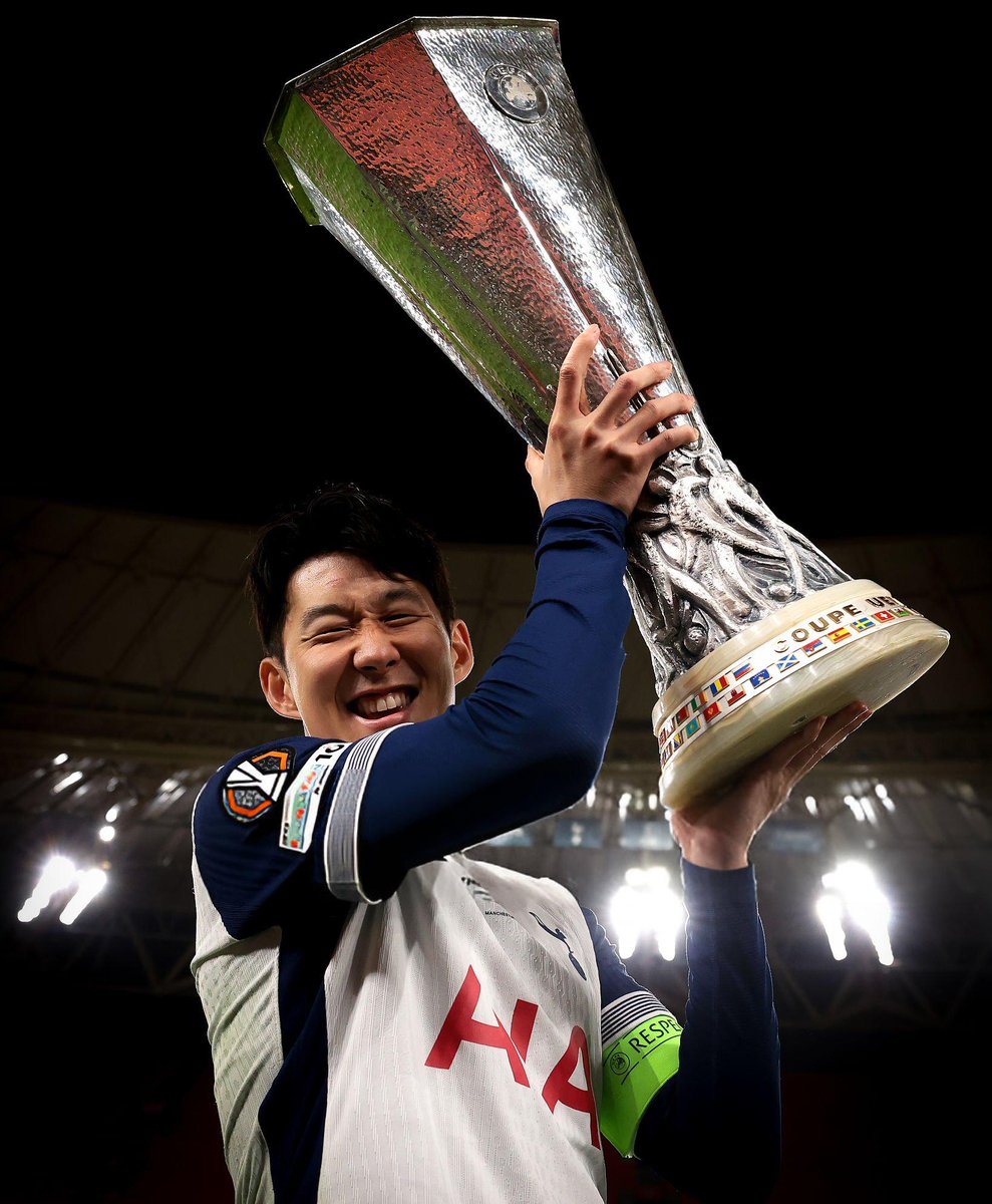 𝑴𝒖𝒑 ● tweet media