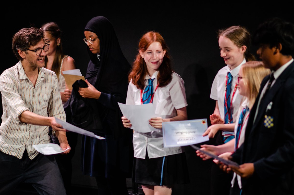PapatangoTC's tweet image. What a day we had at the #GoWrite Young Playwrights' Award Showcase! We are so proud of all 8 shortlisted writers, whose work was given a professional showcase to a packed house at the @parktheatre, hosted by Mathew Baynton.
Congratulations to our winners! #AllYouNeedIsAStory
