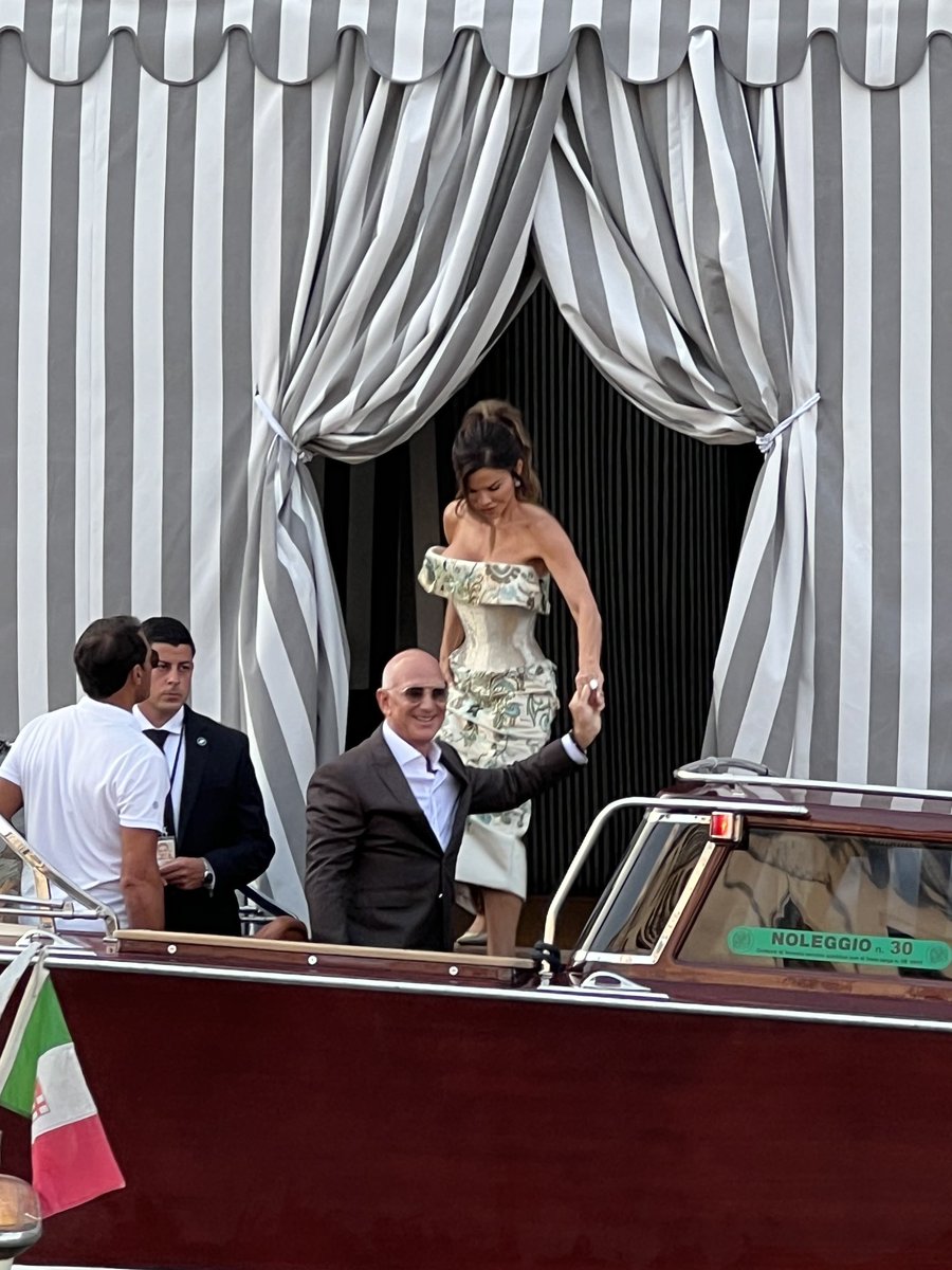 Jeff in Venice gets underway