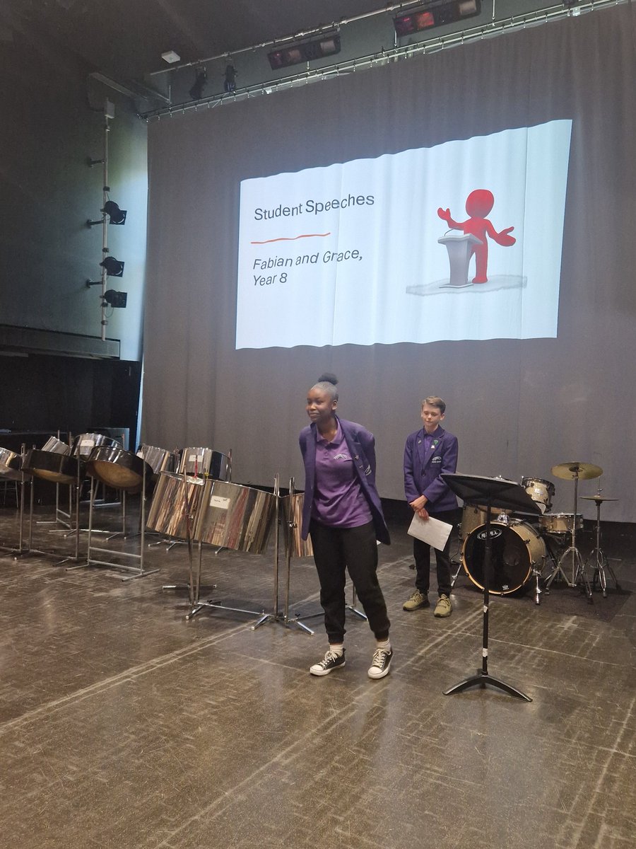 BridgeAcademyE2's tweet image. Delighted to welcome students from @QueensbridgeSch today to hear from current Head Student, Helin, about her journey from Queensbridge to Bridge. They were also able to hear from other students, listen to live musical performances and participate in a PE taster lesson.