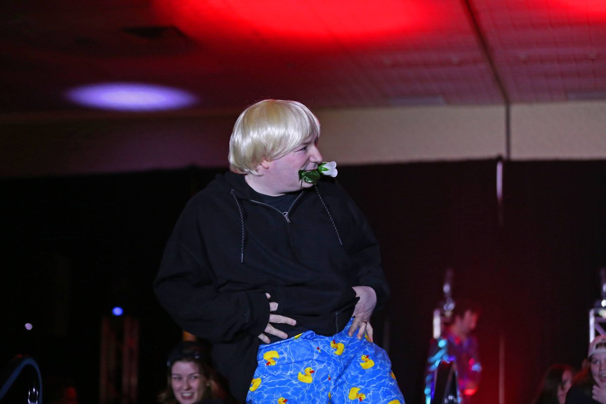 #ThrowbackThursday to the amazing performances at last month's Westman Lip Sync Battle! 🎶 🎤 The community came together in a big way. ❤️  Thanks to all who participated and came out to support! 

#unitedway #wearecommunity #bdnmb