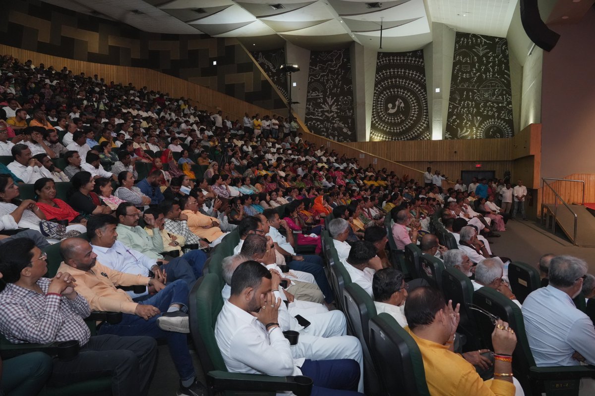 BJP Gujarat (@bjp4gujarat) on Twitter photo เชฒเซเชเชคเชเชคเซเชฐเชจเซ เชธเซเชฅเซ เชญเชฏเชพเชจเช เชเชพเชณ - เชเชเซเชเชเซ
เชเซเชเชเซเชฐเซเชธ เชธเชฐเชเชพเชฐเซ เชธเชคเซเชคเชพเชจเชพ เชฎเซเชนเชฎเชพเช เชเชตเซเชจเซ 25 เชเซเชจ, 1975เชจเชพ เชฐเซเช เชฆเซเชถเชฎเชพเช เชเชเซเชเชเซ เชฒเชเชพเชตเซ เชนเชคเซ. เชเชเซ 50 เชตเชฐเซเชท เชฌเชพเชฆ เชชเชฃ เช เชเชเซเชเชเซเชจเซ เชจเชฟเชฐเซเชฆเชฏเชคเชพ เชญเซเชฒเชพเชคเซ เชจเชฅเซ.
เชเชเซ เชเชฐเซเชฃเชพเชตเชคเซ เชฎเชนเชพเชจเชเชฐ เชเชพเชคเซ เชเซเชจเซเชฆเซเชฐเซเชฏ เชฎเชเชคเซเชฐเซ เชถเซเชฐเซ <a href="/mansukhmandviya/">Dr Mansukh Mandaviya</a> เชจเซ เชตเชฟเชถเซเชท เชเชชเชธเซเชฅเชฟเชคเชฟเชฎเชพเช #SamvidhanHatyaDiwas เชชเชฐ เชฒเซเชเชคเชเชคเซเชฐเชจเซ เชธเซเชฅเซ เชญเชฏเชพเชจเช เชเชพเชณ - เชเชเซเชเชเซ
เชเซเชเชเซเชฐเซเชธ เชธเชฐเชเชพเชฐเซ เชธเชคเซเชคเชพเชจเชพ เชฎเซเชนเชฎเชพเช เชเชตเซเชจเซ 25 เชเซเชจ, 1975เชจเชพ เชฐเซเช เชฆเซเชถเชฎเชพเช เชเชเซเชเชเซ เชฒเชเชพเชตเซ เชนเชคเซ. เชเชเซ 50 เชตเชฐเซเชท เชฌเชพเชฆ เชชเชฃ เช เชเชเซเชเชเซเชจเซ เชจเชฟเชฐเซเชฆเชฏเชคเชพ เชญเซเชฒเชพเชคเซ เชจเชฅเซ.
เชเชเซ เชเชฐเซเชฃเชพเชตเชคเซ เชฎเชนเชพเชจเชเชฐ เชเชพเชคเซ เชเซเชจเซเชฆเซเชฐเซเชฏ เชฎเชเชคเซเชฐเซ เชถเซเชฐเซ <a href="/mansukhmandviya/">Dr Mansukh Mandaviya</a> เชจเซ เชตเชฟเชถเซเชท เชเชชเชธเซเชฅเชฟเชคเชฟเชฎเชพเช #SamvidhanHatyaDiwas เชชเชฐ