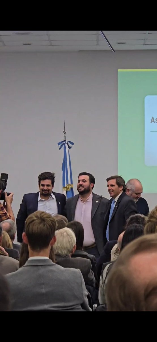 Hoy concluye la mejor experiencia hasta el momento. Ser vocal por la región Chacosantiagueña de <a href="/crea_arg/">CREA</a>.  Fueron dos años de dedicarle muchas horas al movimiento pero las mejores.  Mucho crecimiento personal y forjar grandes amistades en todo el país. Gracias por la oportunidad