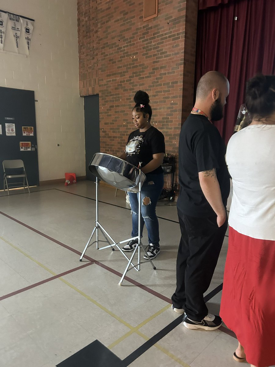 St. Angela Elementary School - TCDSB tweet media