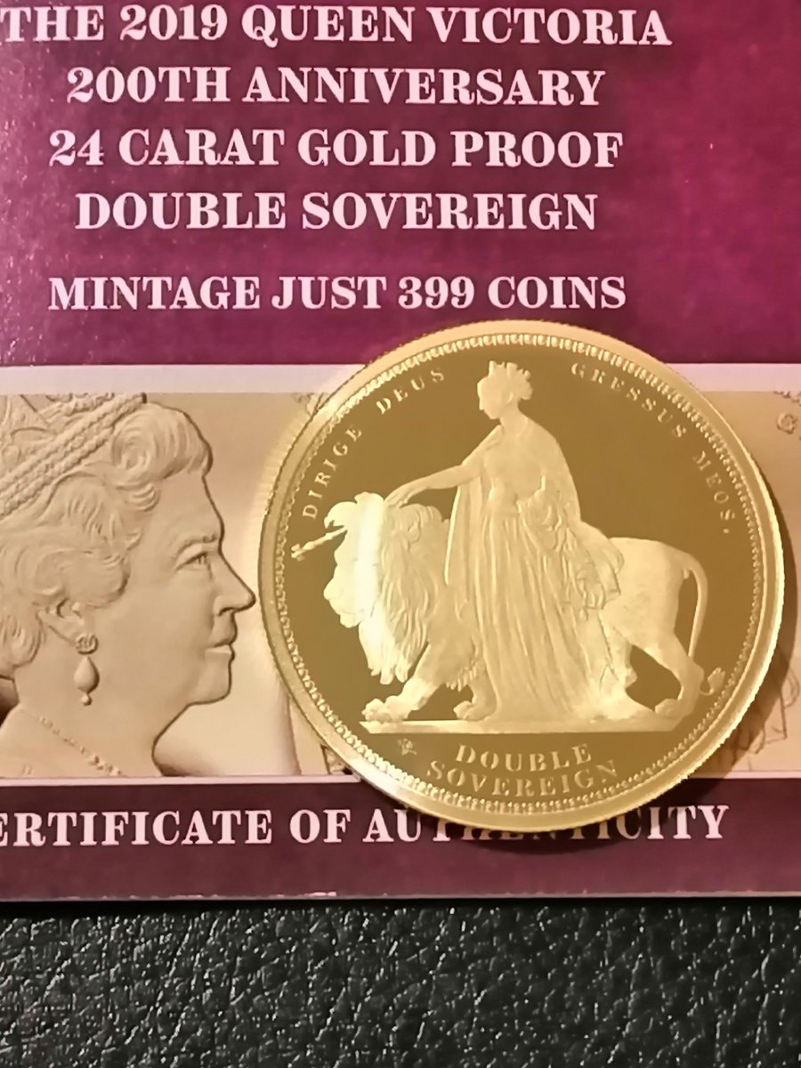 SilverGoldUKSe1's tweet photo. 1kg pure gold/silver bars &amp; 1oz coins available, England UK based, DM me for prices.
#gold #goldcoins #goldcoinforsale #sovereign #doublesovereign #preciousmetals #bars #bullion #physicalsilver #collector #ukcollector #rarecoins #forsale #forsaleuk #goldforsale #England
#uk https://t.co/7WbcaQOmEX