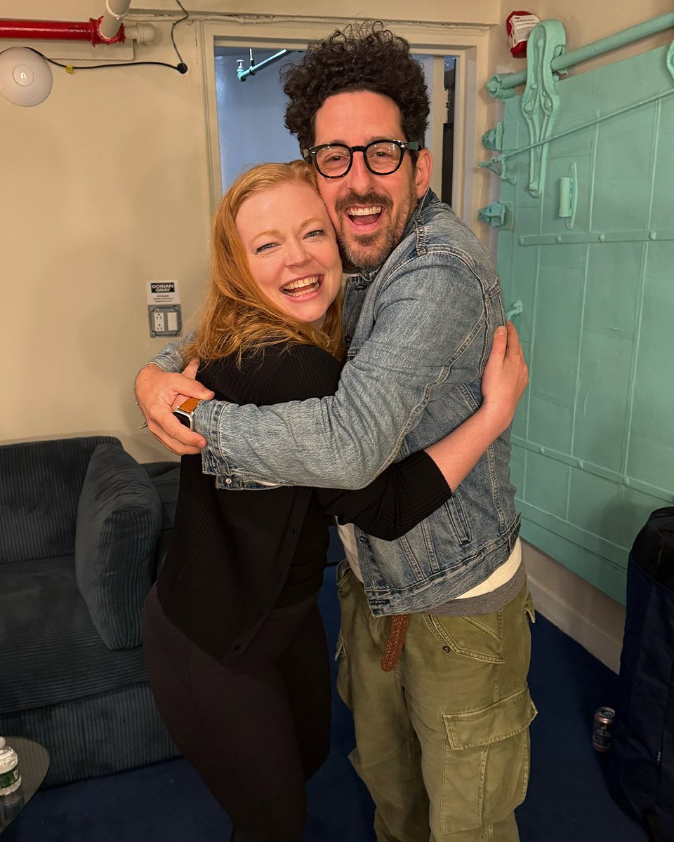 DorianGrayPlay's tweet image. Spotted backstage at The Picture of Dorian Gray. Thank you for coming! π