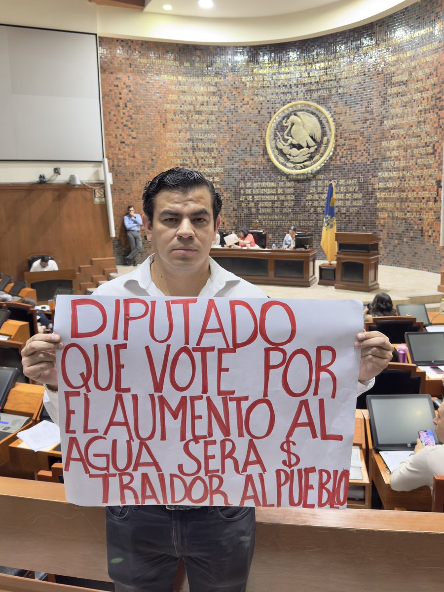 😡 ¿A quién sirven? ¡No al aumento! El agua es un derecho, no un lujo.

No al aumento, no a los gobiernos que castigan al pueblo.

Diputado que vote por subir la tarifa: será recordado como traidor.

#NoAlAumento #AguaDigna #FueraMC #TarifaJusta #ElAguaNoSeVende